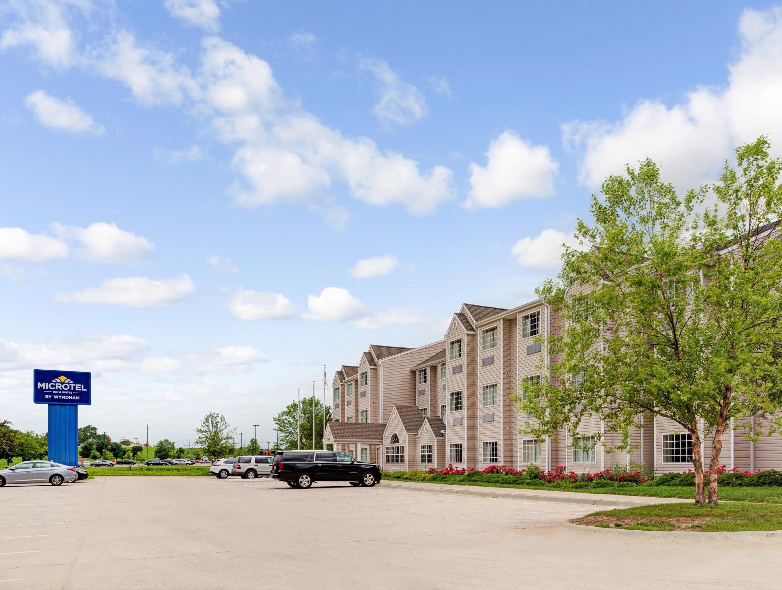 Microtel Inn & Suites By Wyndham Bellevue Exterior foto
